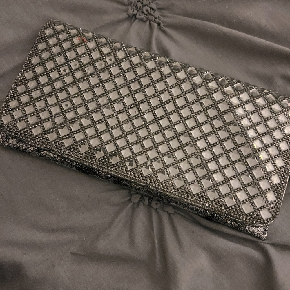 Bling bling clutch